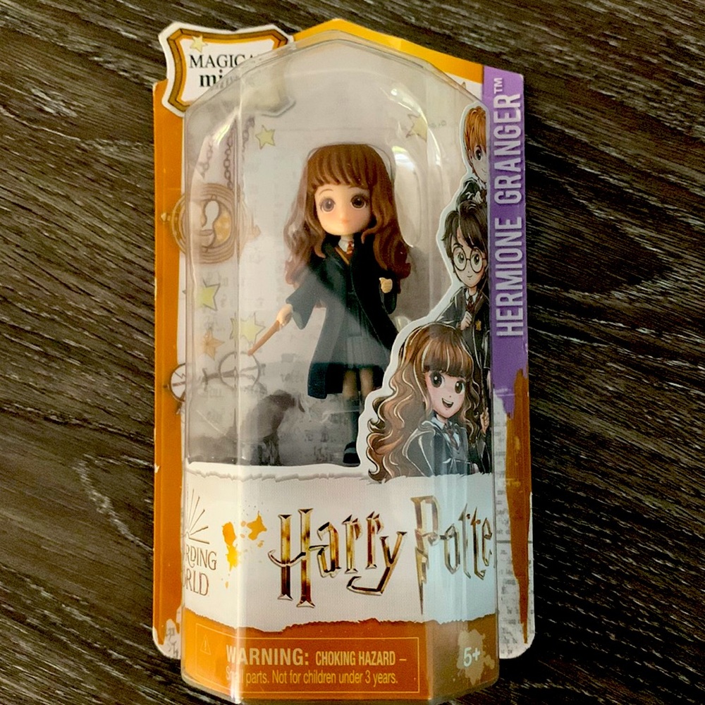 Hermione Granger Harry Potter Magical Minis Wizarding World New Collectable